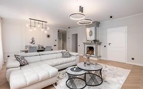 Terrific First-Class Apartment In Riga Town Center